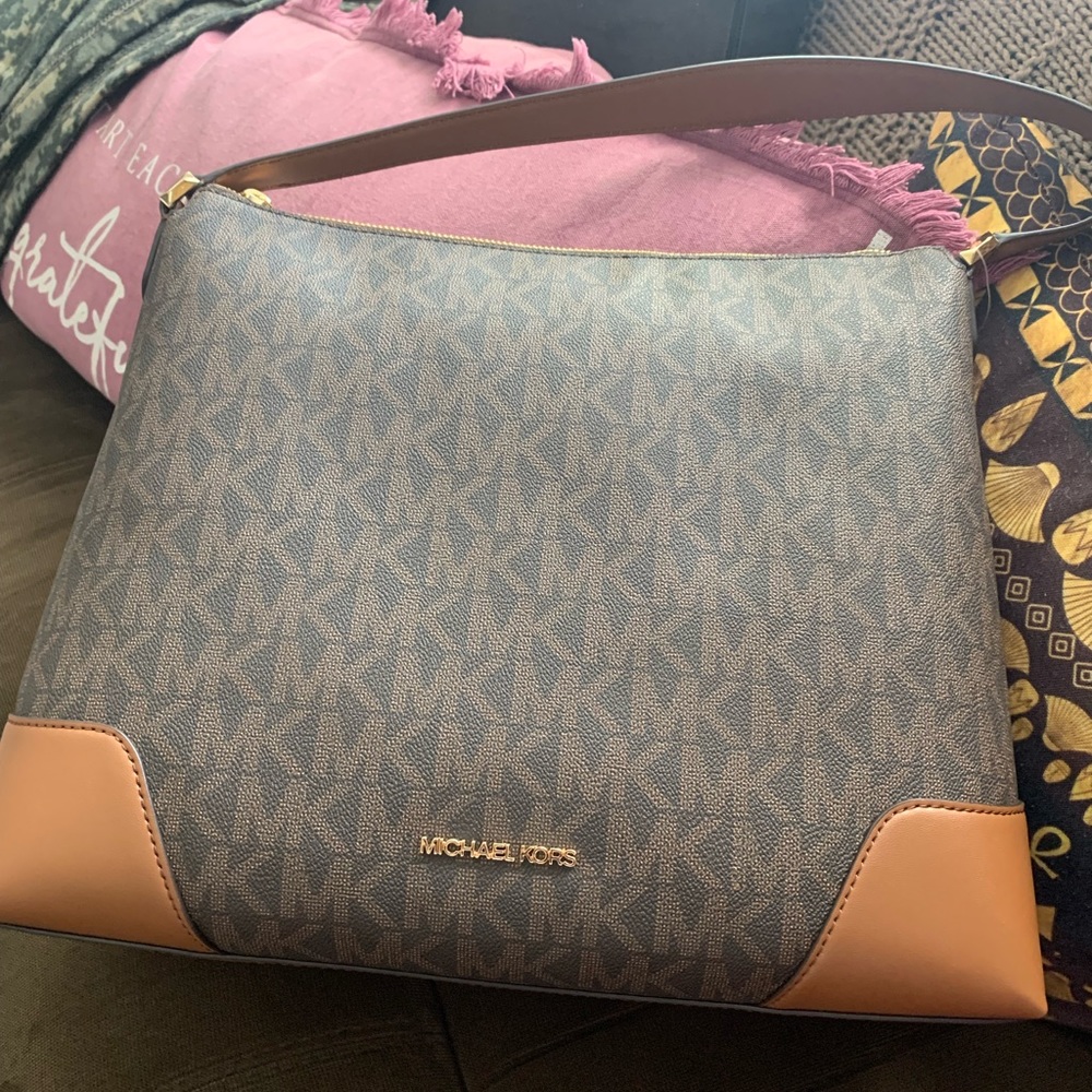 Michael Kors Brown Bag